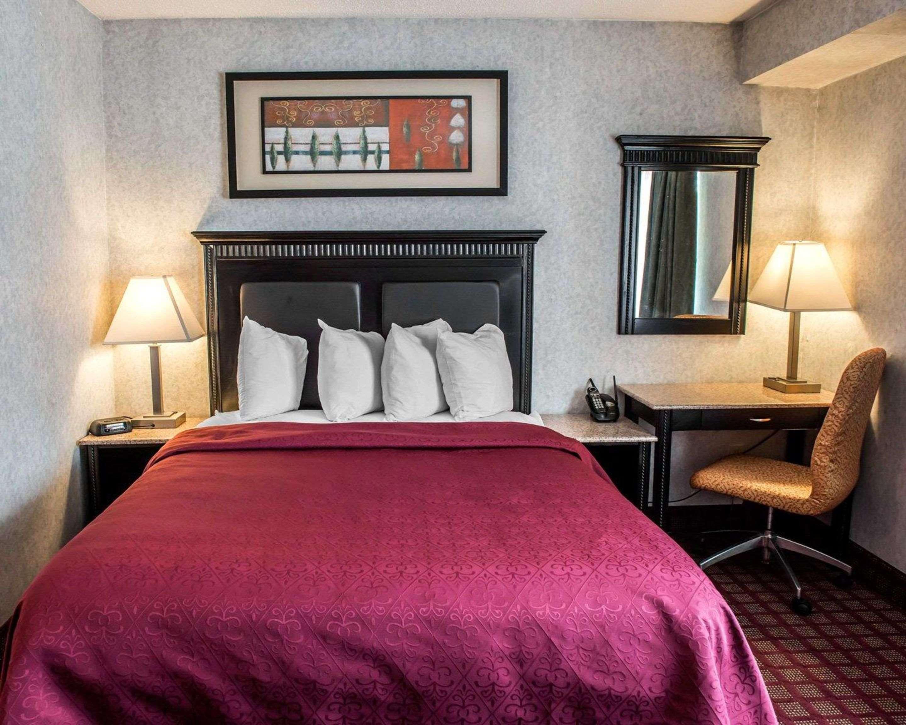 Quality & North Hotel Gibsonia